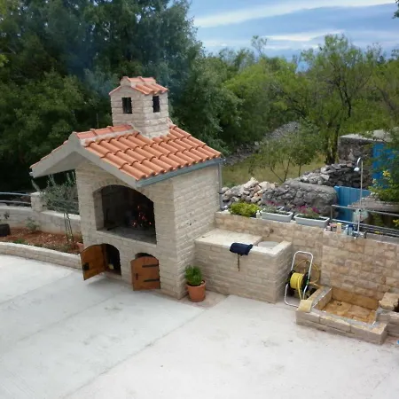 アパート Leon & Grga Šibuljina