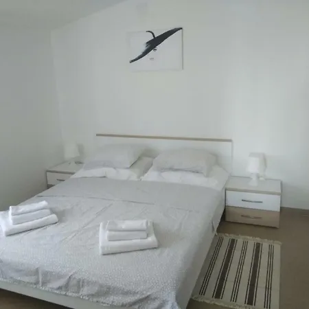 Leon & Grga アパート *